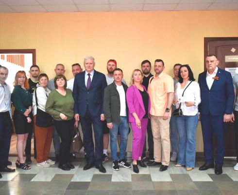 Торжественное награждение победителей Чемпионата города Мценска по мини‑футболу и вручение знаков отличия комплекса ГТО (2026 год). Торжественное награждение победителей Чемпионата города Мценска по мини‑футболу и вручение знаков отличия комплекса ГТО (2026 год).